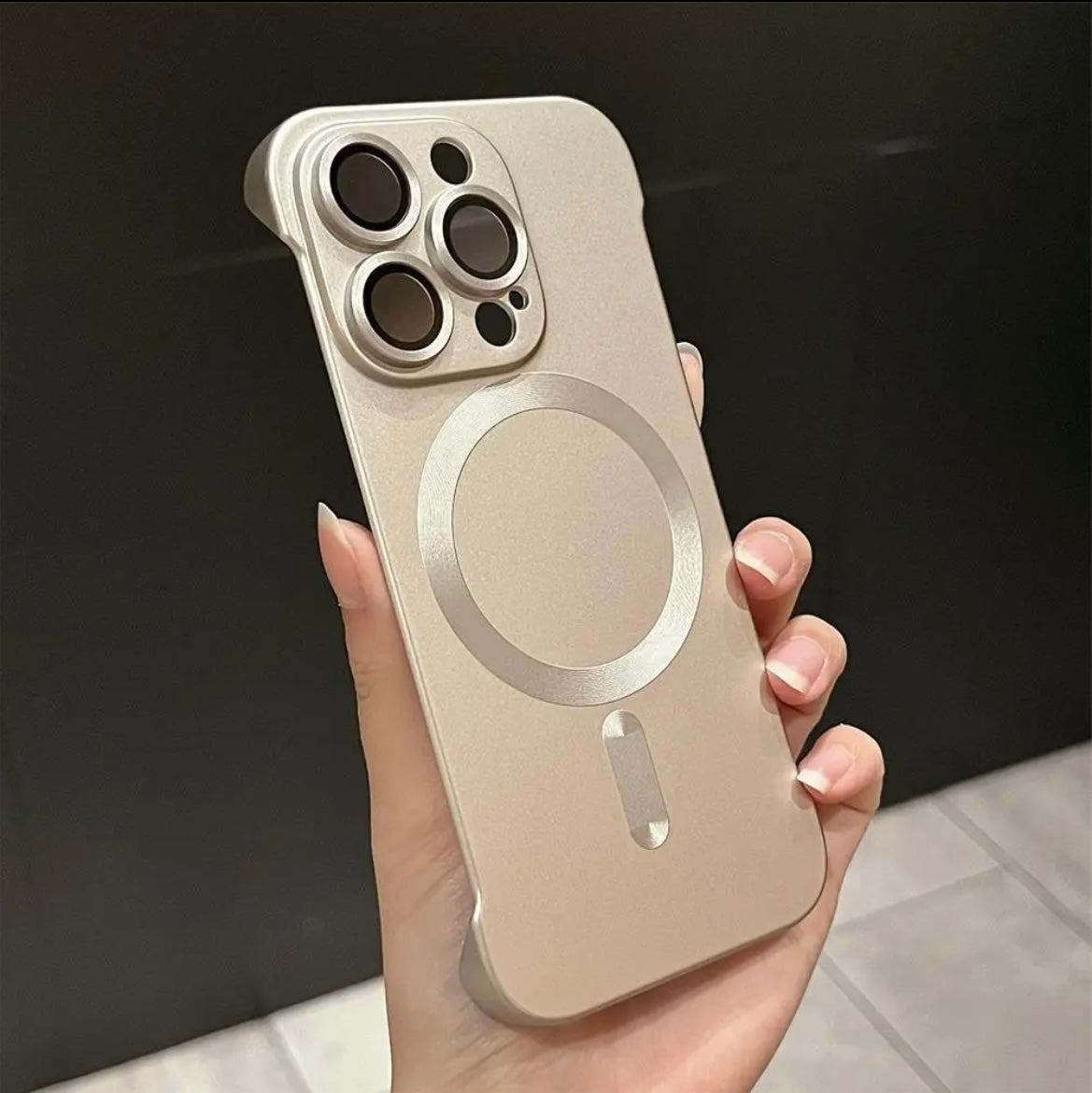 High-end magnetic frameless high-end iPhone 15 promax phone case iPhone 11-15 frosted ultra-thin